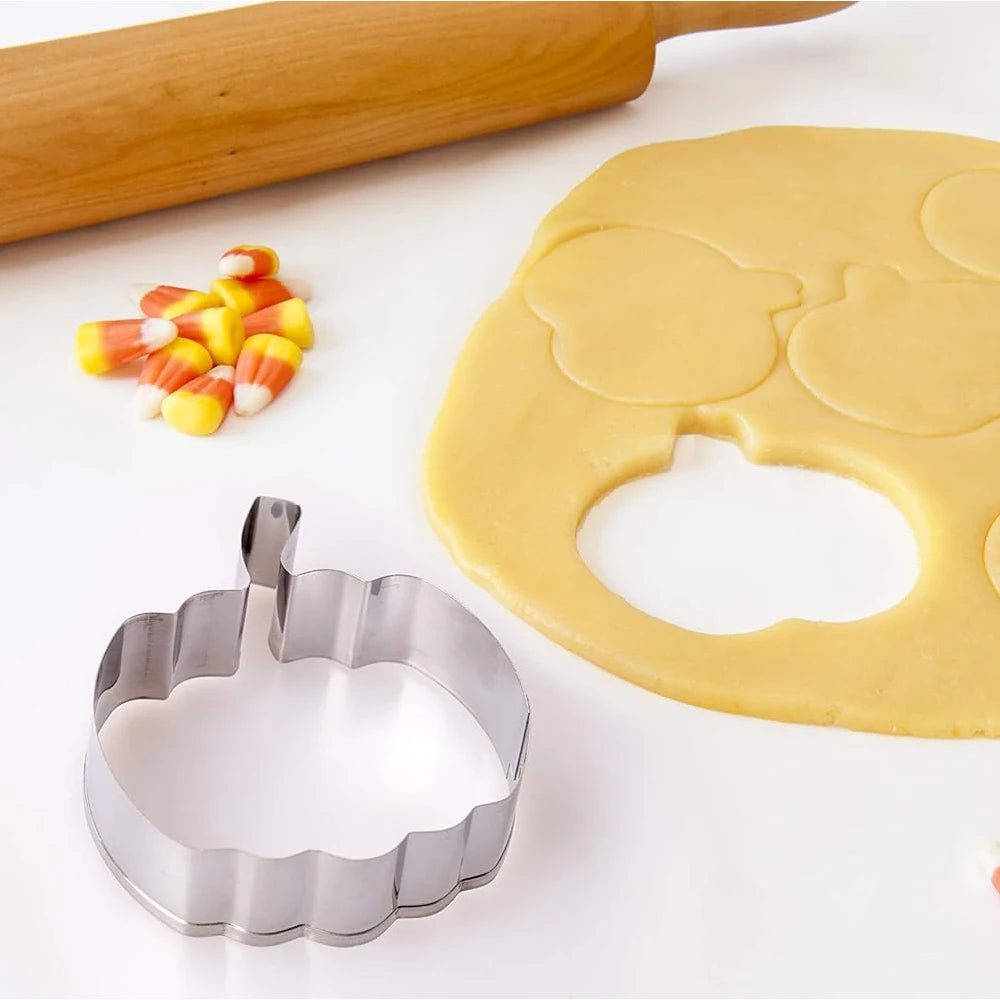 Cookie Cutters, Halloween Molds & Fondue Set