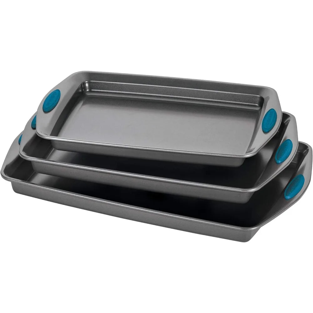 Nonstick Bakeware Set with Grips includes